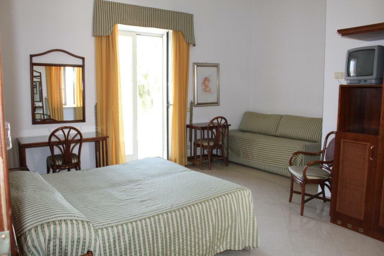 Casthotels Punta Del Sole Terme Forio di Ischia Esterno foto