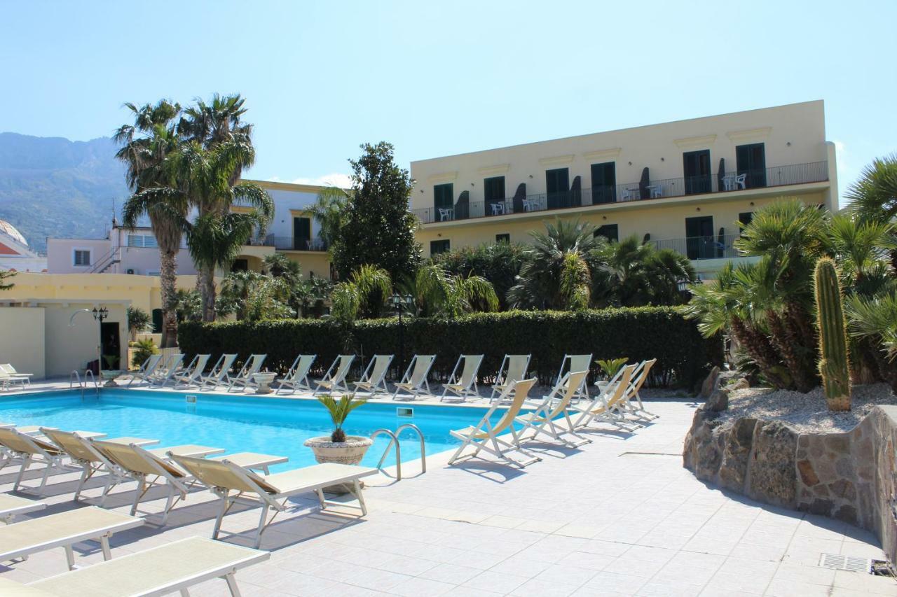 Casthotels Punta Del Sole Terme Forio di Ischia Esterno foto